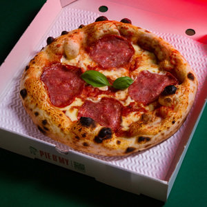 Pizza Six - The Salami